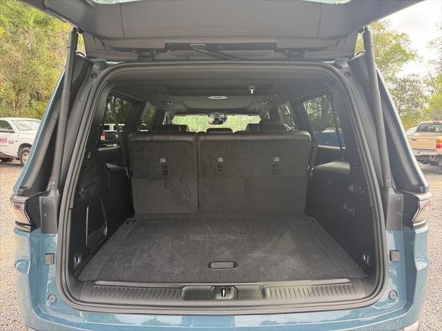 2026 Jeep Grand Wagoneer Limited Reserve 4x4