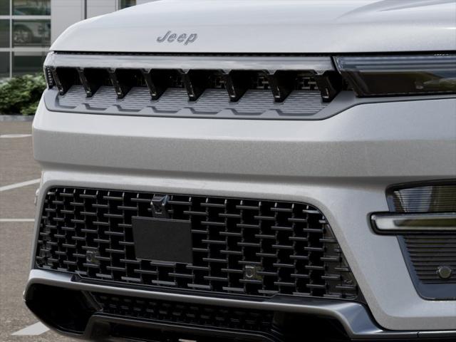 New 2026 Silver-Zynith Exterior Paint Jeep Grand Wagoneer image 72