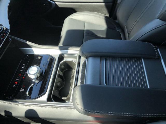 2026 Jeep Grand Wagoneer 4x4