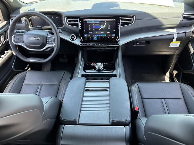 2026 Jeep Grand Wagoneer 4x2