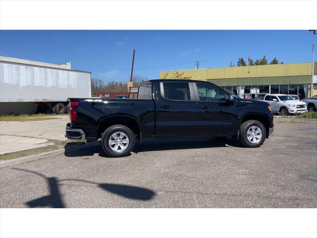 2026 Chevrolet Silverado 1500 4WD Crew Cab Standard Bed LT
