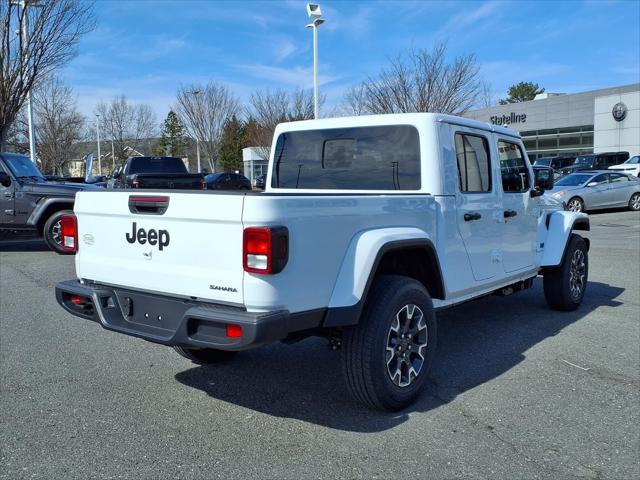 2026 Jeep Gladiator GLADIATOR SAHARA 4X4 2026 Jeep Gladiator GLADIATOR SAHARA 4X4