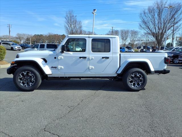 2026 Jeep Gladiator GLADIATOR SAHARA 4X4 2026 Jeep Gladiator GLADIATOR SAHARA 4X4