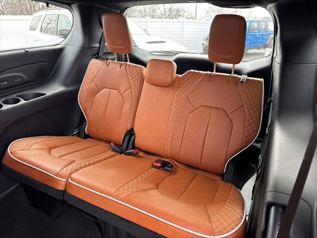 2026 Chrysler Pacifica Pinnacle