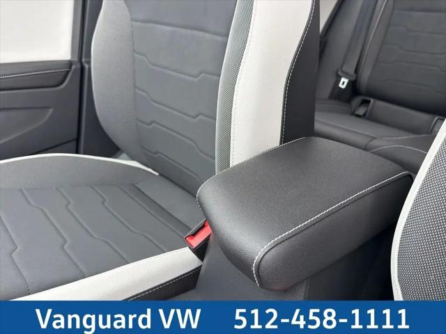 2026 Volkswagen Taos SE