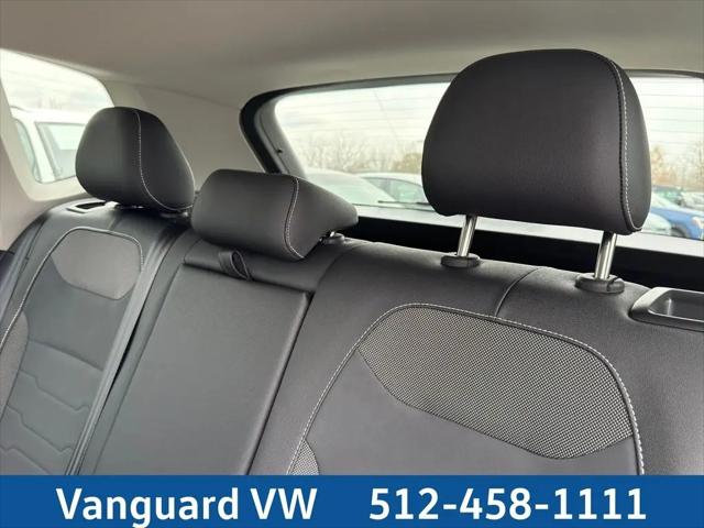 2026 Volkswagen Taos SE