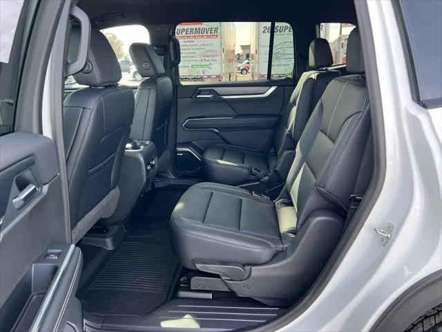 2026 GMC Acadia Elevation AWD