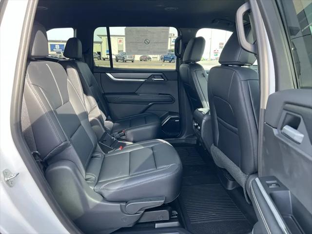 2026 GMC Acadia Elevation AWD