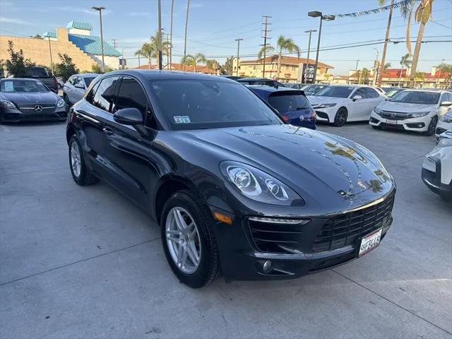 2018 Porsche Macan Macan