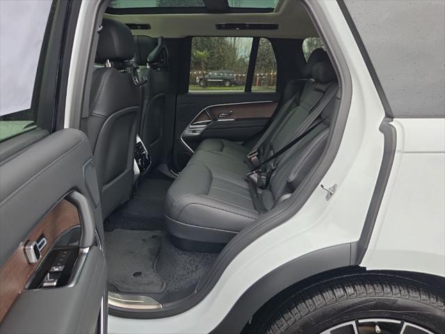 2026 Land Rover Range Rover P400 SE