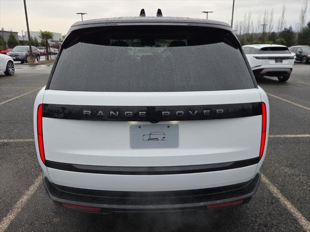2026 Land Rover Range Rover P400 SE