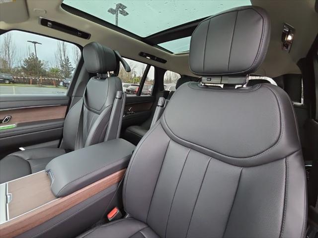 2026 Land Rover Range Rover P400 SE