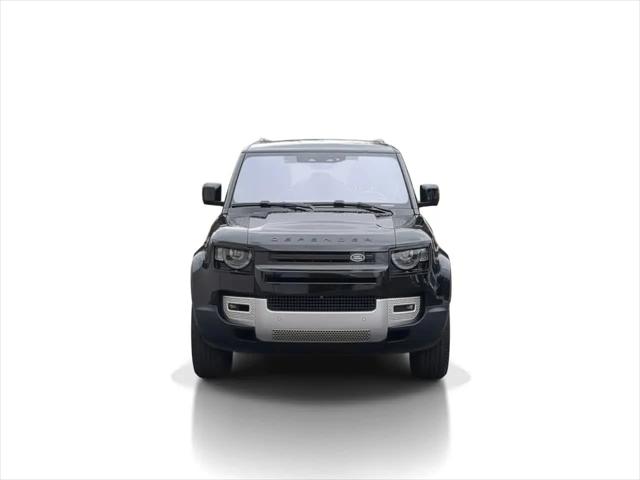 2025 Land Rover Defender 110 P300