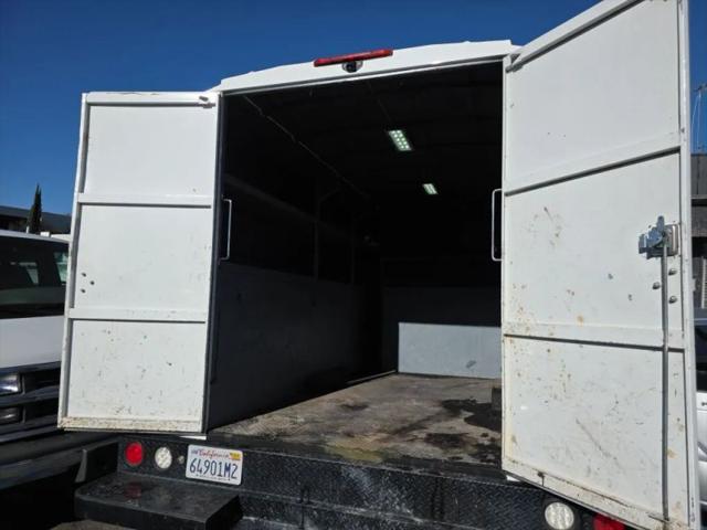 2017 Chevrolet Express Cutaway Work Van