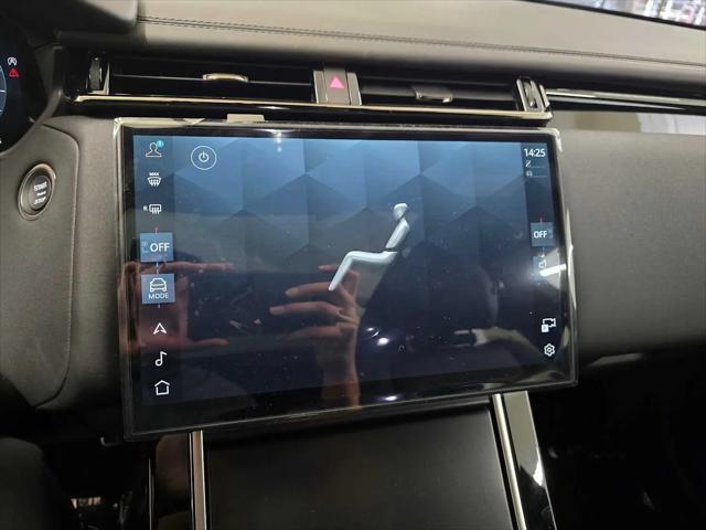 2026 Land Rover Range Rover Velar P400 Dynamic SE