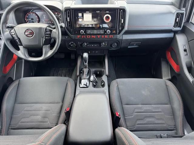 2025 Nissan Frontier Crew Cab PRO-4X 4x4