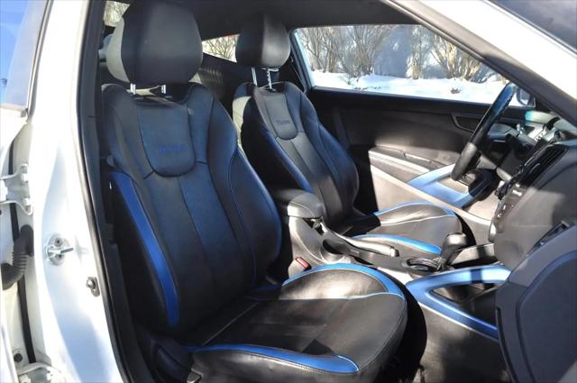 2013 Hyundai Veloster Turbo w/Blue
