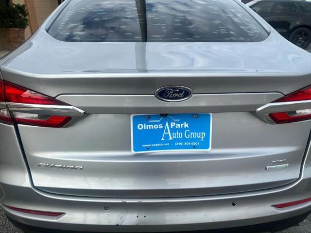 2020 Ford Fusion SE