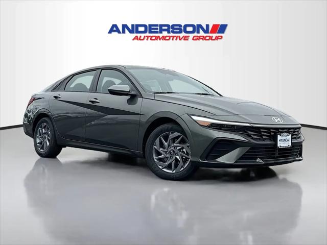 2026 Hyundai Elantra Hybrid Blue for sale in Rockford, IL