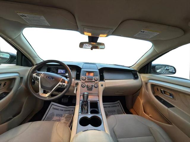 2018 Ford Taurus SE