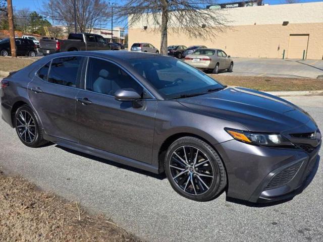 2021 Toyota Camry SE