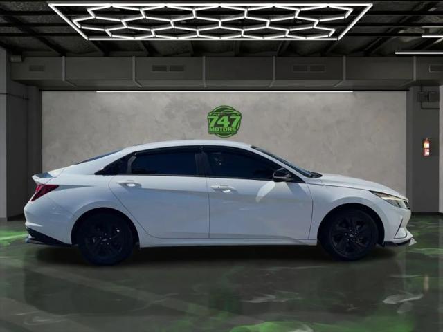 2022 Hyundai Elantra SEL
