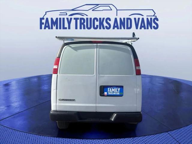 2023 Chevrolet Express Cargo Van RWD 3500 Regular Wheelbase WT