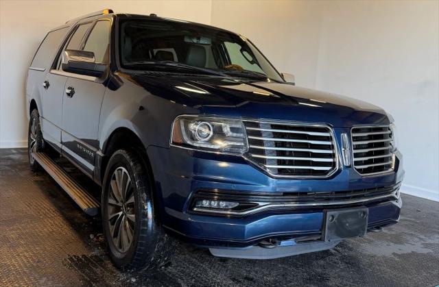 2017 Lincoln Navigator L Select