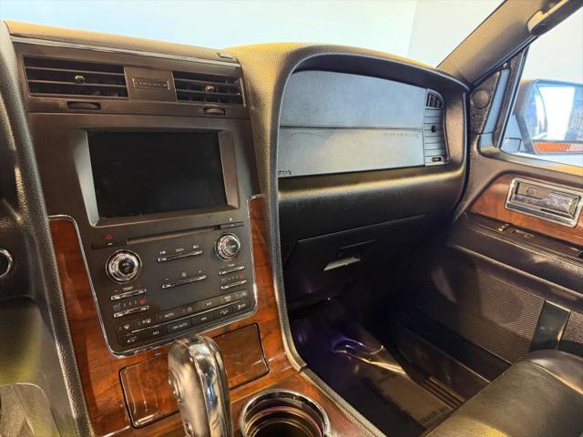 2017 Lincoln Navigator L Select