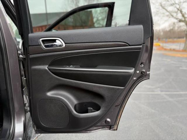 2018 Jeep Grand Cherokee Laredo E 4x2