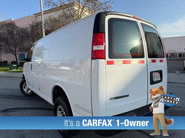 2022 Chevrolet Express Cargo Van RWD 2500 Regular Wheelbase WT