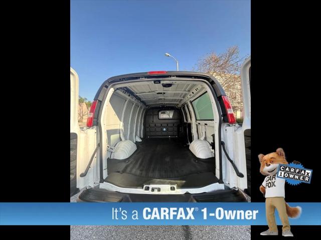 2022 Chevrolet Express Cargo Van RWD 2500 Regular Wheelbase WT