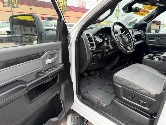 2023 Ram 2500 Big Horn Crew Cab 4x4 8' Box