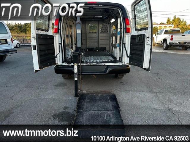 2011 GMC Savana 3500 Work Van