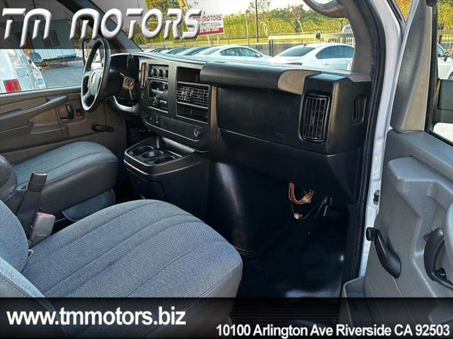 2011 GMC Savana 3500 Work Van