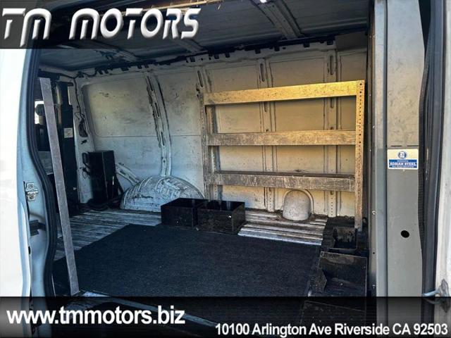 2011 GMC Savana 3500 Work Van
