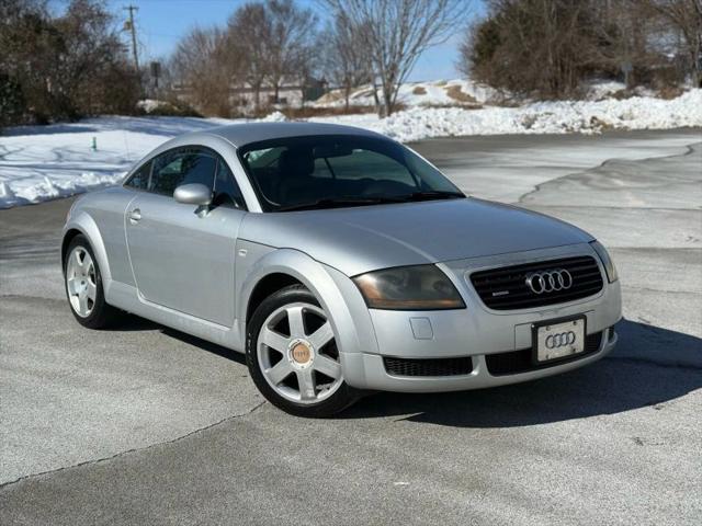 2000 Audi TT Base