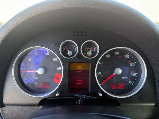 2000 Audi TT Base
