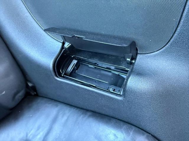 2000 Audi TT Base