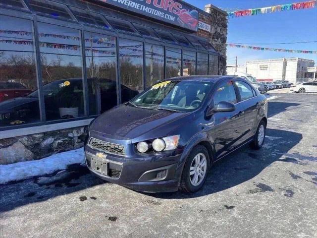 2016 Chevrolet Sonic LT Auto