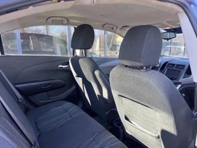2016 Chevrolet Sonic LT Auto