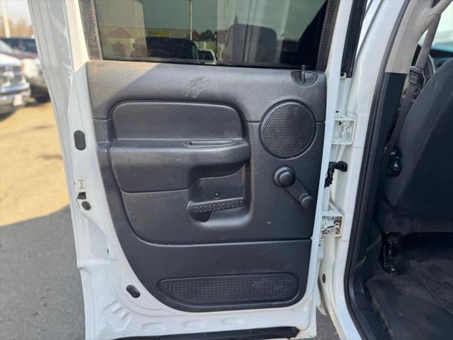 2004 Dodge Ram 2500 ST