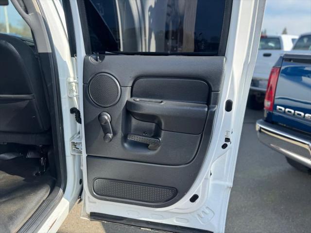 2004 Dodge Ram 2500 ST