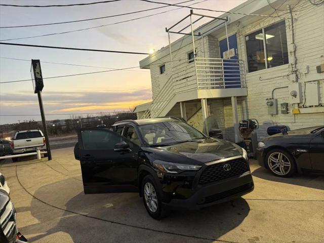 2023 Toyota Corolla Cross LE