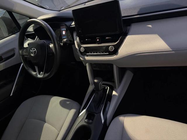 2023 Toyota Corolla Cross LE