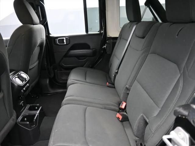2022 Jeep Wrangler Unlimited Sahara 4x4