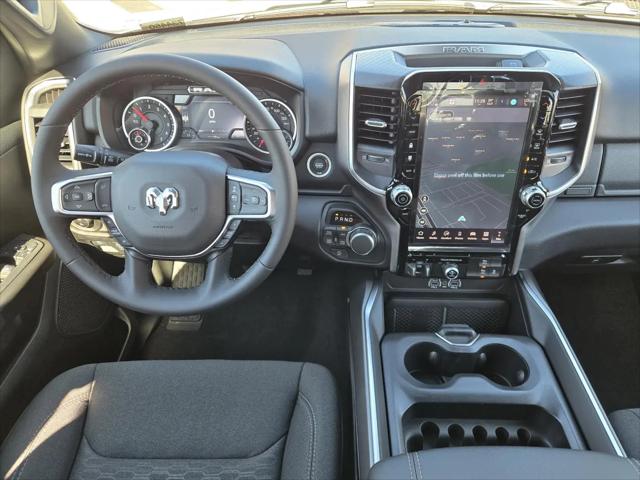 2026 Ram 1500 Big Horn Crew Cab 4x4 5'7" Box