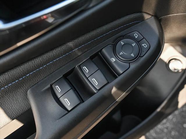 2026 Buick NV Sport Touring FWD