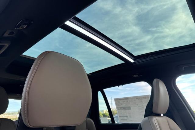2026 Volvo XC90 Plug-In Hybrid Ultra, T8 AWD, Electric/Gasoline, Bright, 7 Seats
