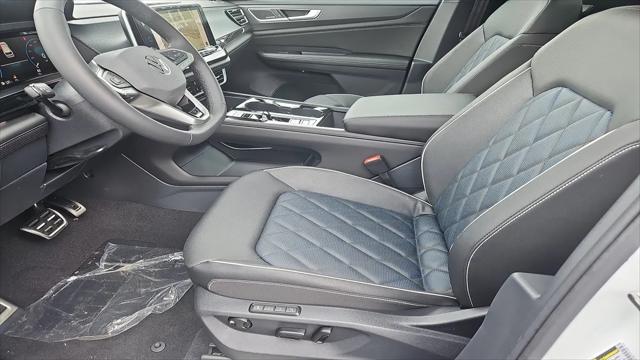 2026 Volkswagen Atlas Cross Sport SEL Premium R-Line